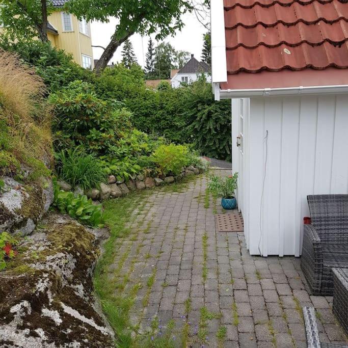 Ferienwohnung Lys Og Lettstelt Leilighet Med Utsikt Over Byen Sandefjord Exterior foto