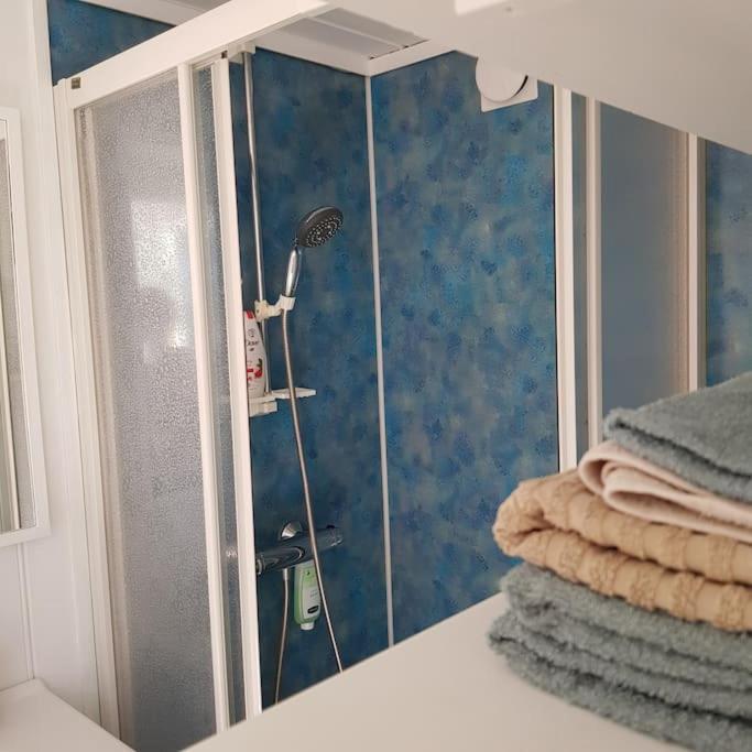 Ferienwohnung Lys Og Lettstelt Leilighet Med Utsikt Over Byen Sandefjord Exterior foto